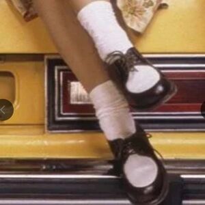 Gentle Souls Similar To The Pair The Weekend Wore 4 His Superbowl Halftime Show